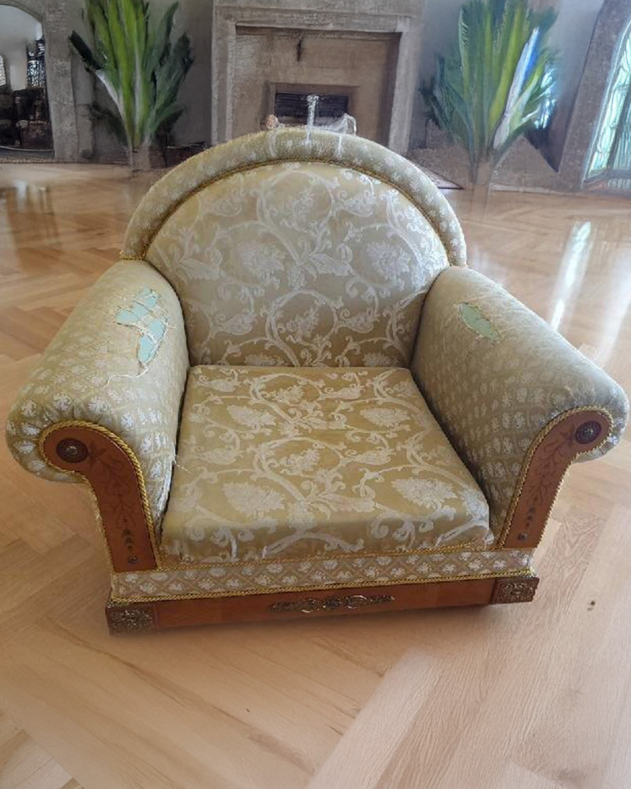 Fotel przed Renowacją Rad-Pol